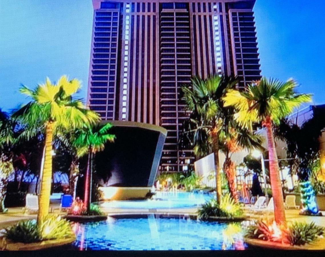 Times Square Service Suites Куала-Лумпур Экстерьер фото